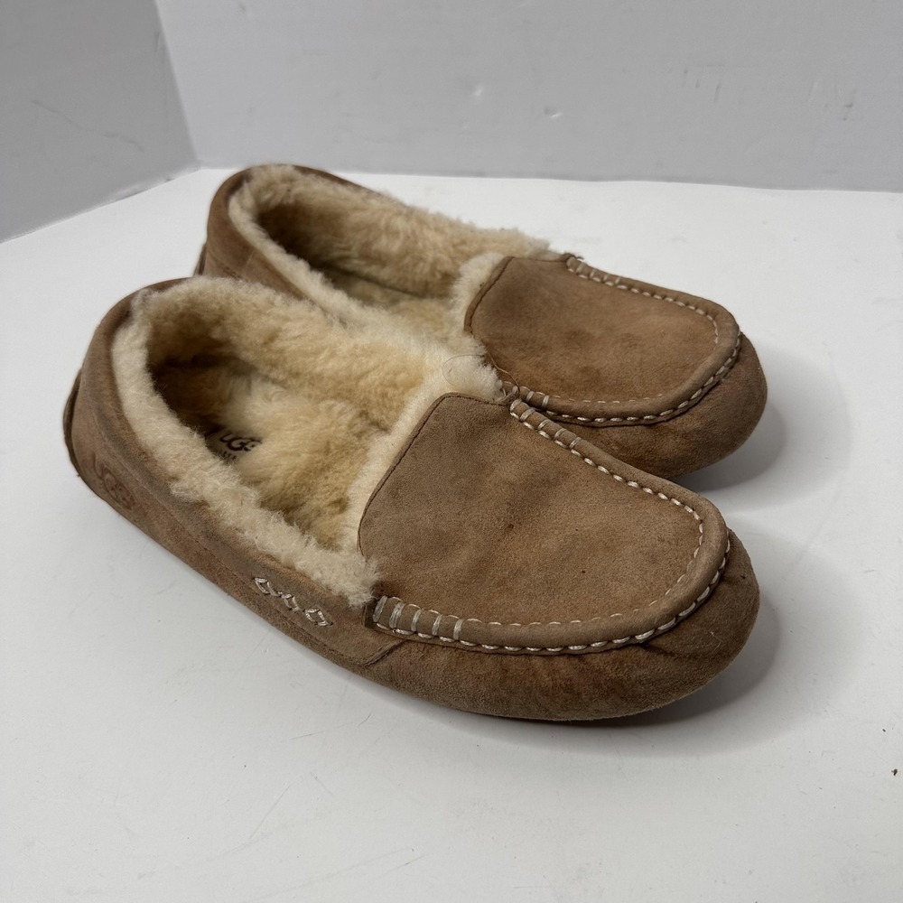 UGG Australia Moccasin Slippers Womens Size 10 Brown Suede Shearling Lined